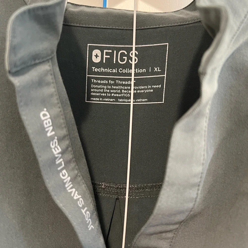 Figs SET Women's Scrub:Rafaela+Zamora Bonsai - Picture 3 of 5